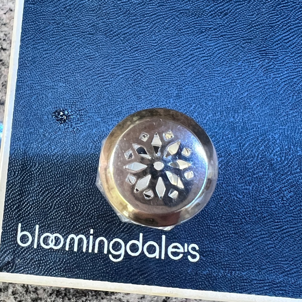 Vintage Bloomingdale’s Sterling Silver & Cut Glass Salt Shakers -Set of 4 France
